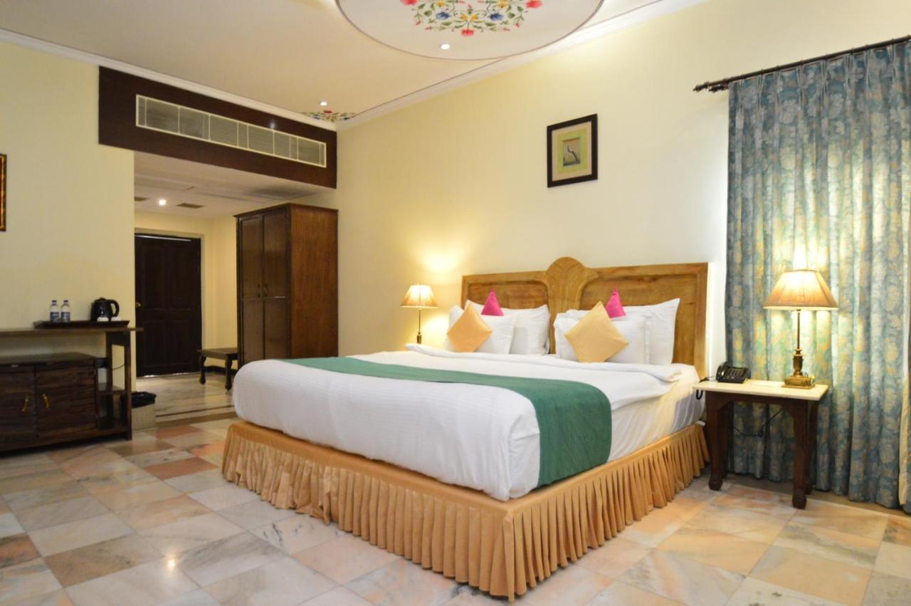 Talaibagh Palace Amer Buitenkant foto